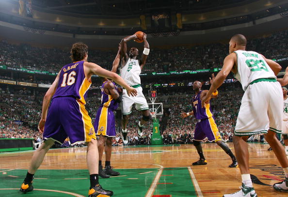 此刻越是困 此刻越是困