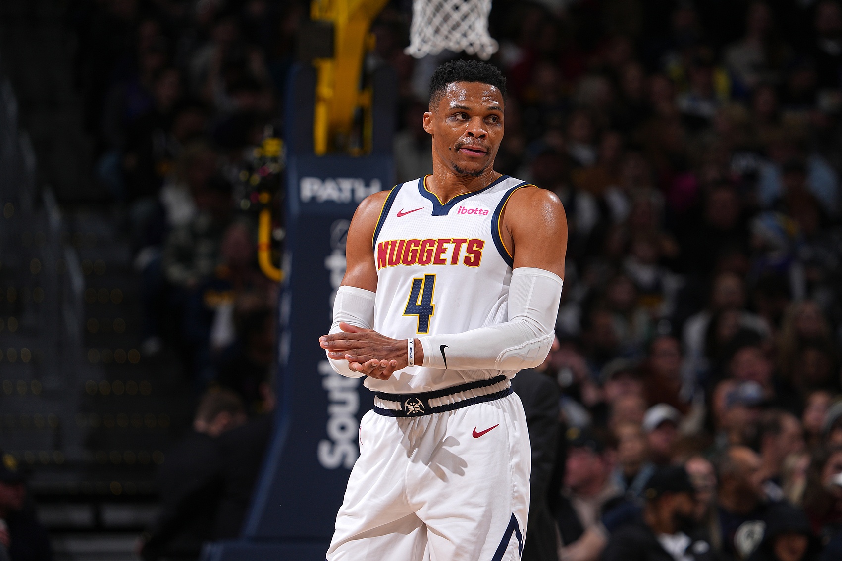 放在更大的 放在更大的